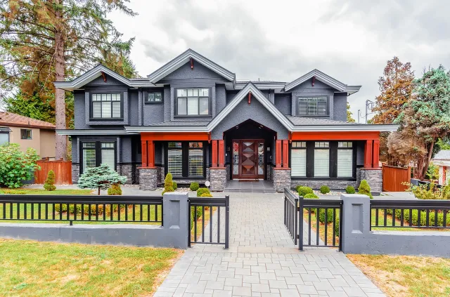 987 Cantebury Drive