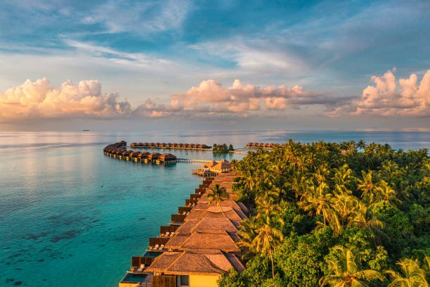 Maldives Overwater Bliss – Luxury Island Escape